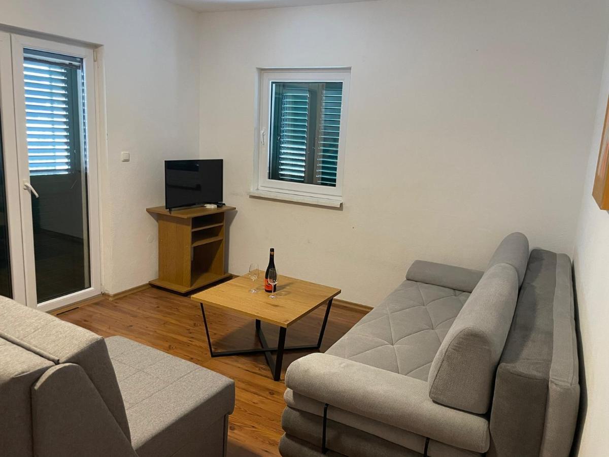 Apartments Holiday Gavric Trogir Oda fotoğraf